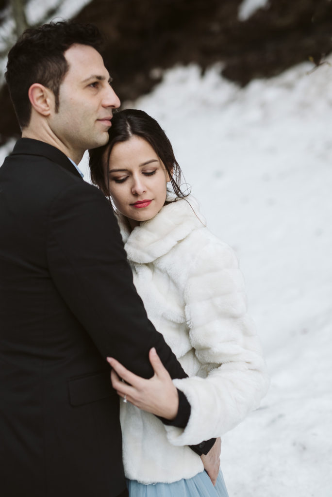 winter engagement session