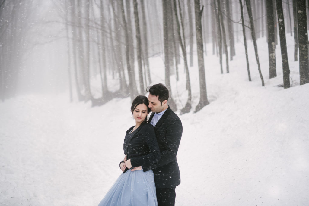 engagement session sulla neve