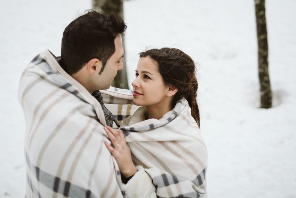 winter engagement session